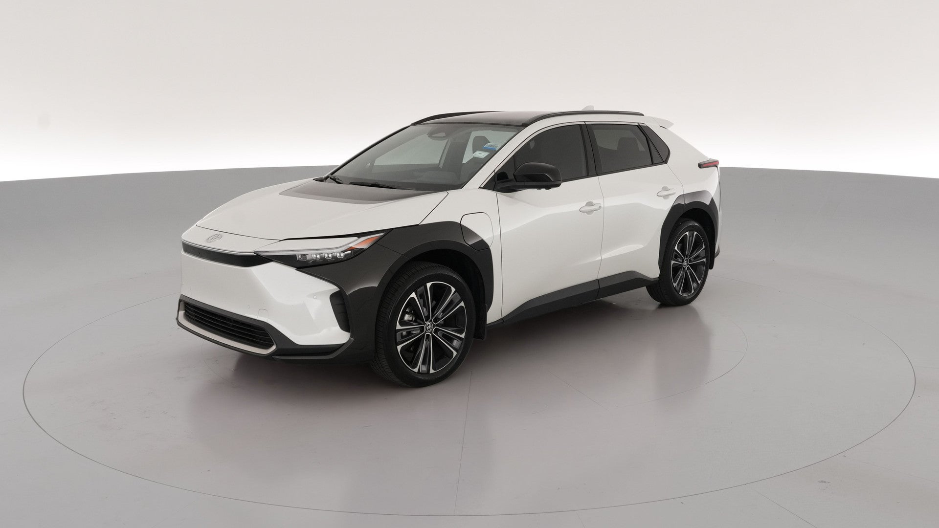 2024 Toyota bZ4X vehicle photo