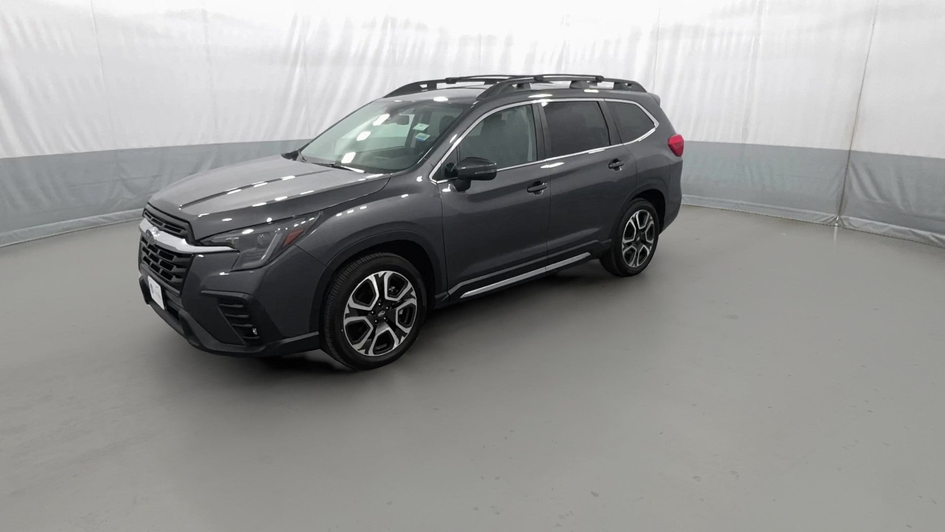 2023 Subaru Ascent vehicle photo
