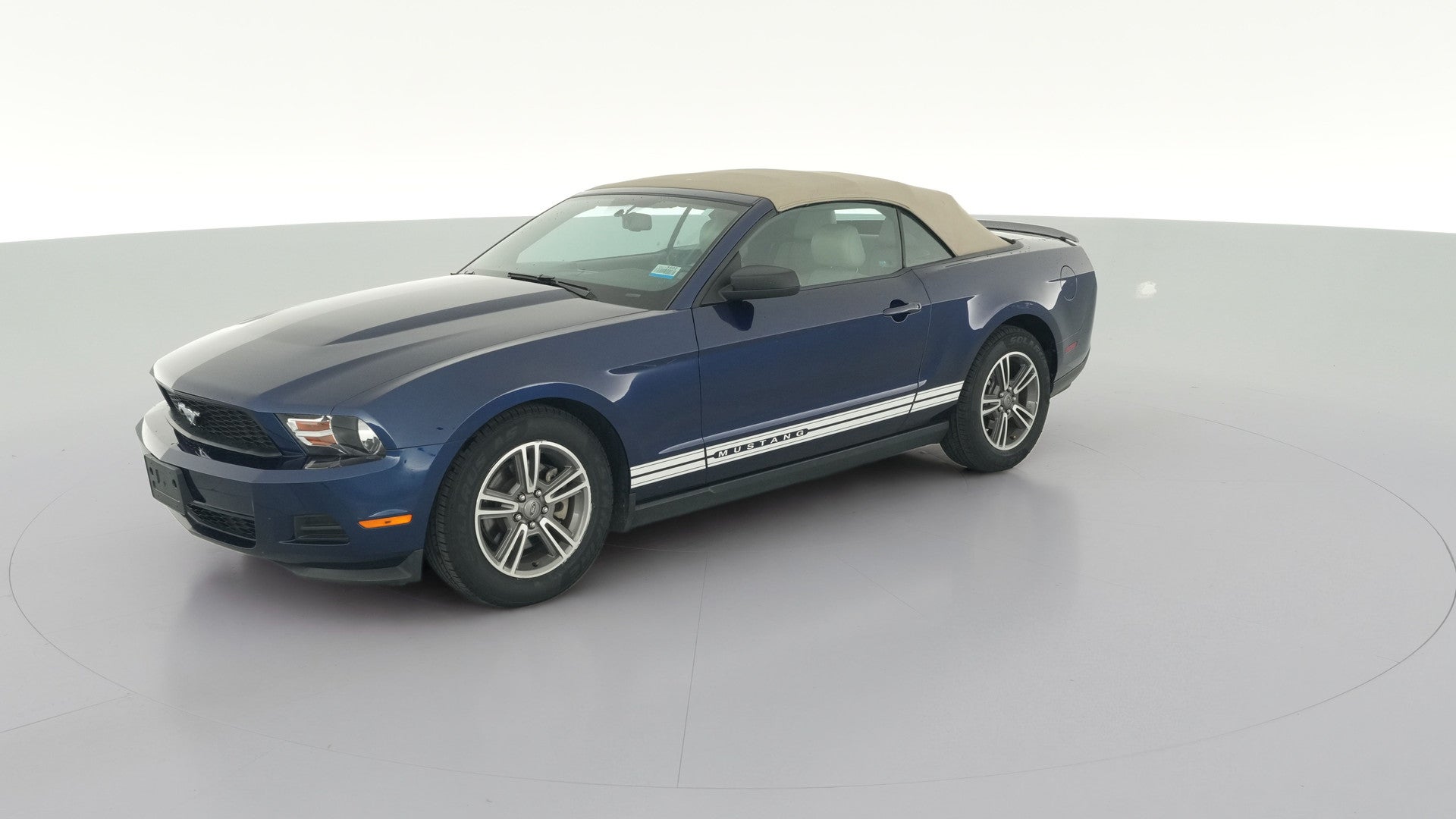 2012 Ford Mustang vehicle photo