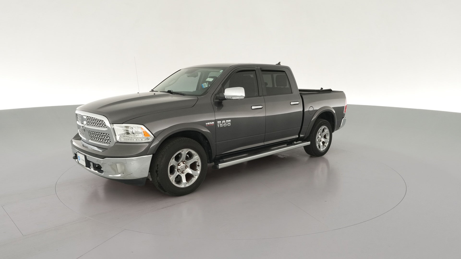 2017 Ram 1500 Crew Cab vehicle photo
