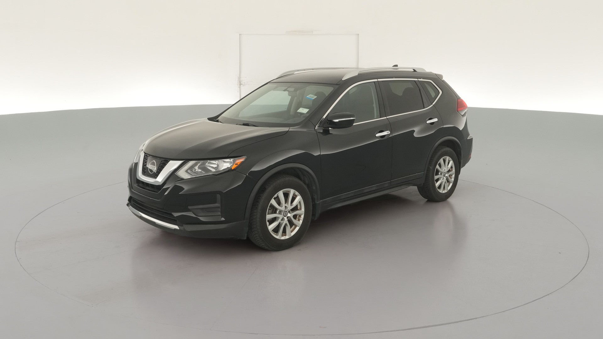 2017 Nissan Rogue vehicle photo
