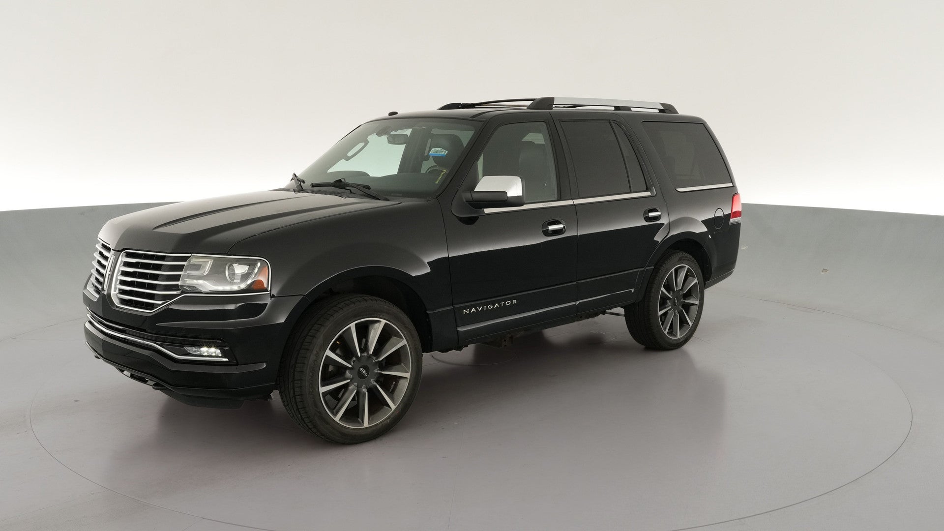 2016 Lincoln Navigator vehicle photo