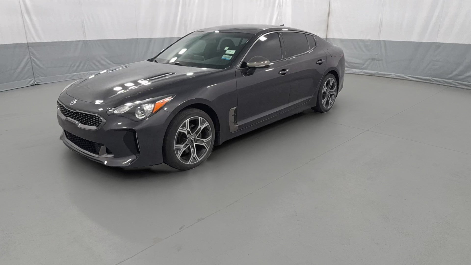 2021 Kia Stinger vehicle photo