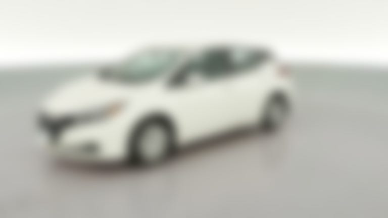 2025 Nissan LEAF vehicle photo
