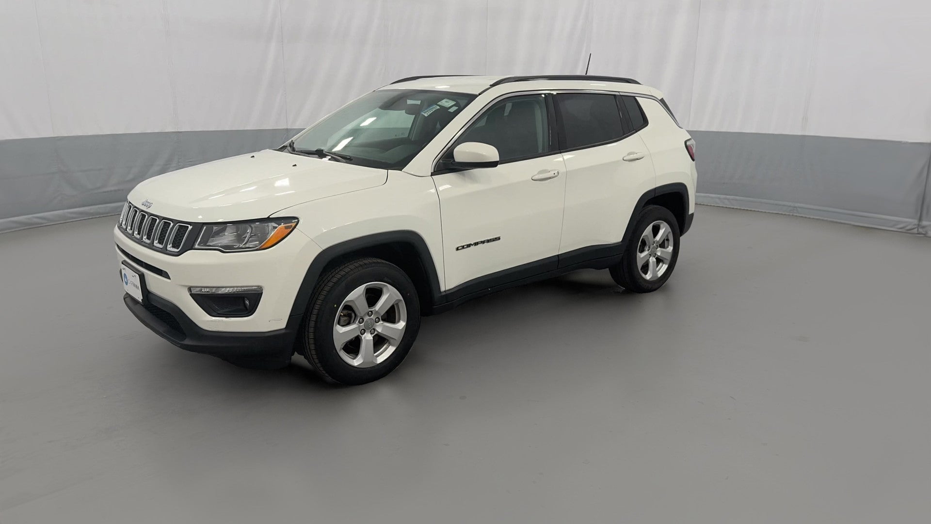 2019 Jeep Compass vehicle photo