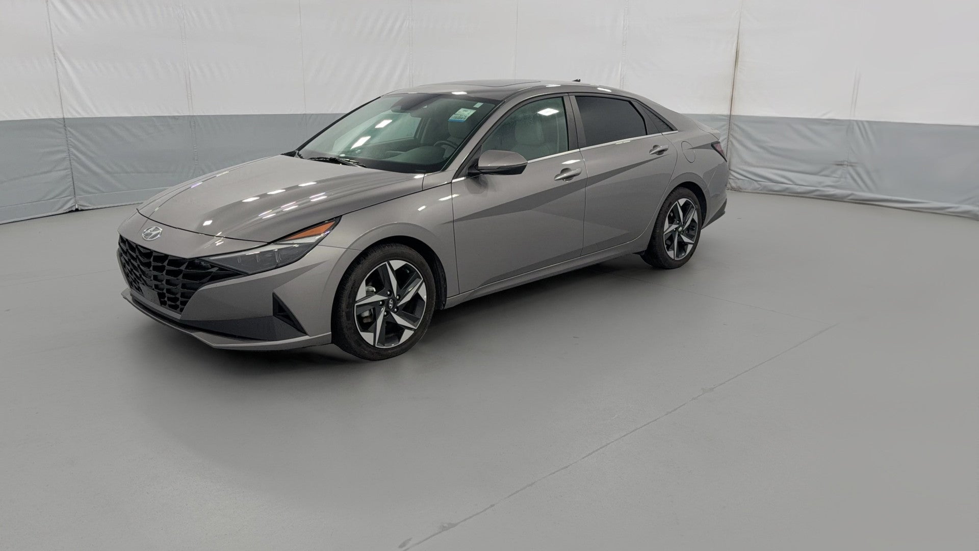 2022 Hyundai Elantra vehicle photo