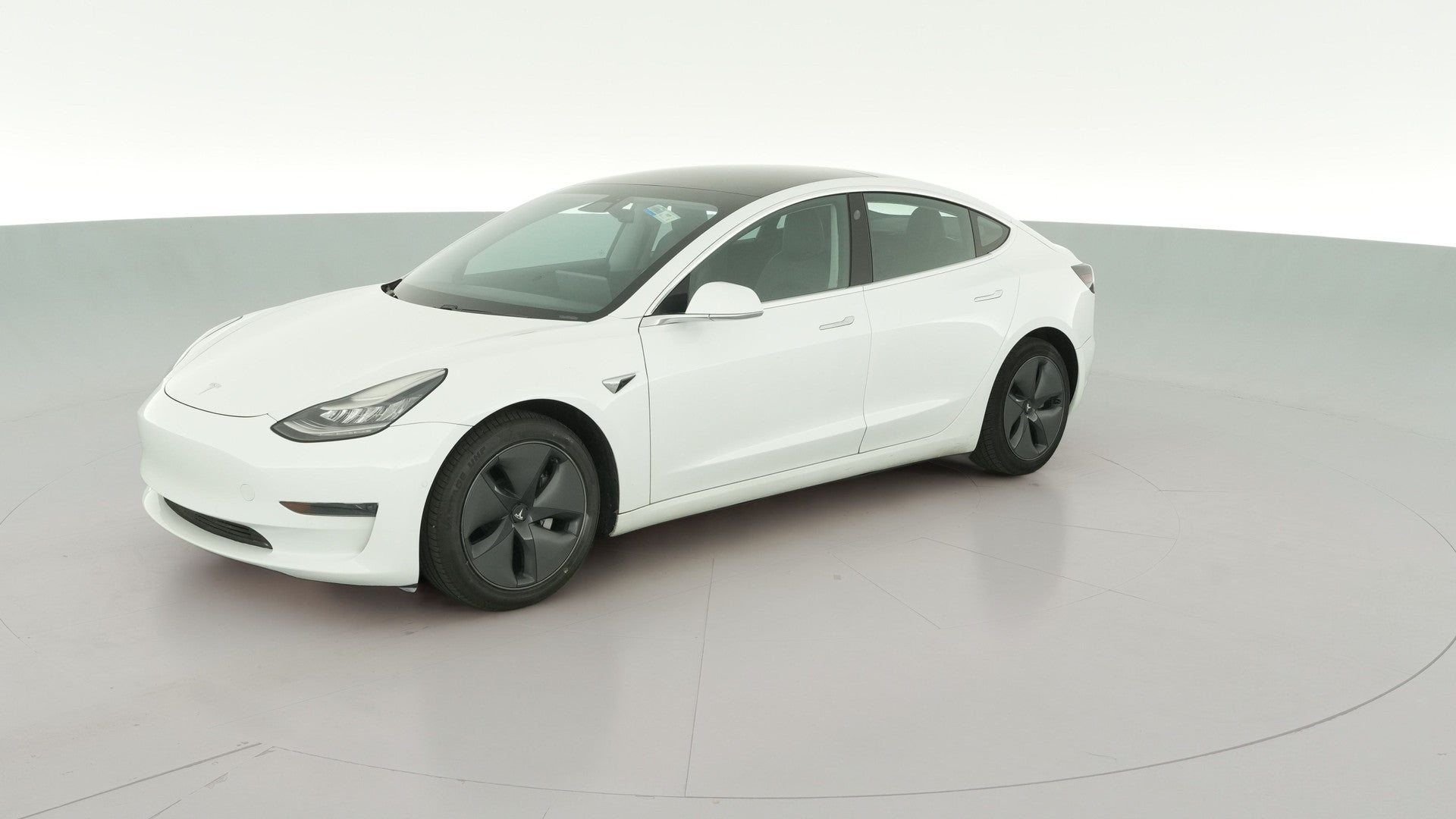 2020 Tesla Model 3 vehicle photo