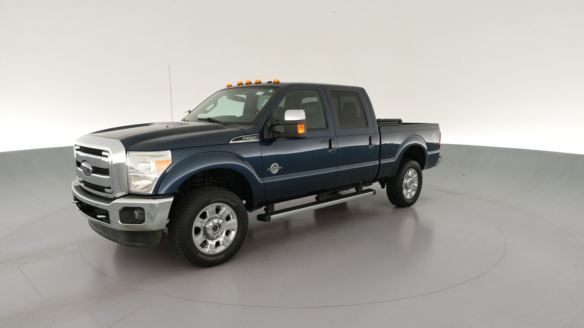 2016 Ford F250 Super Duty Crew Cab vehicle photo