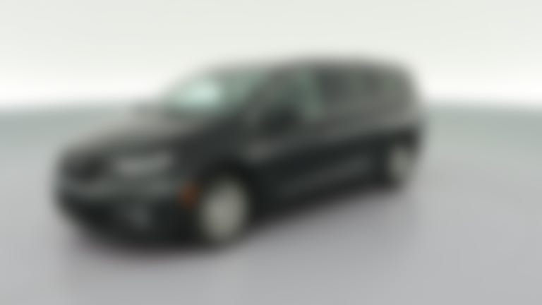 2024 Chrysler Pacifica vehicle photo