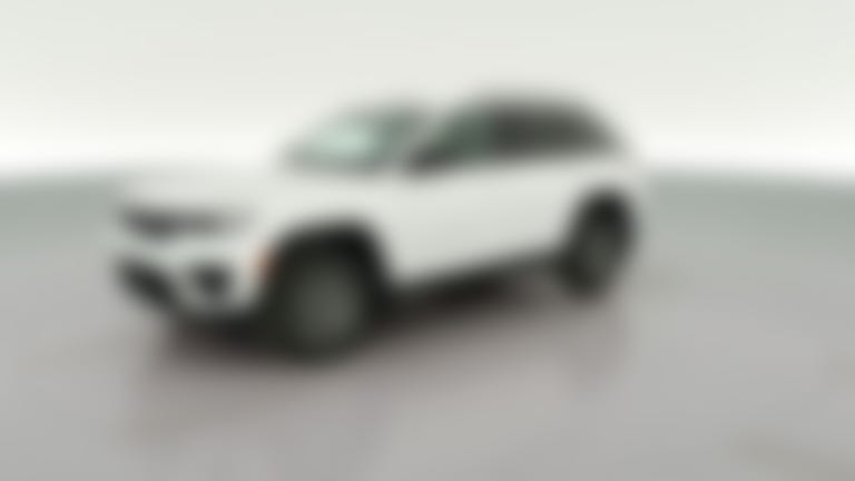 2027 Jeep Grand Cherokee vehicle photo