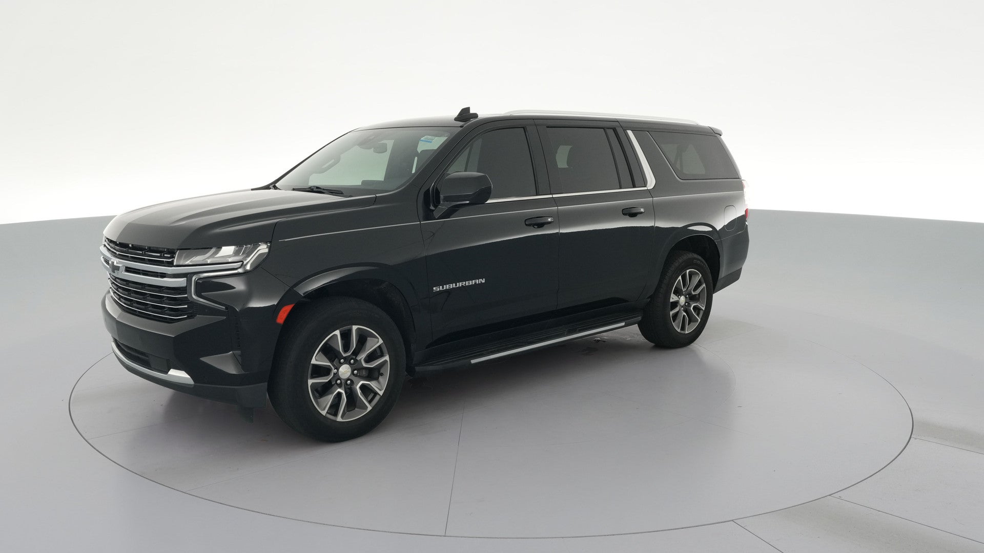 2022 Chevrolet Suburban vehicle photo