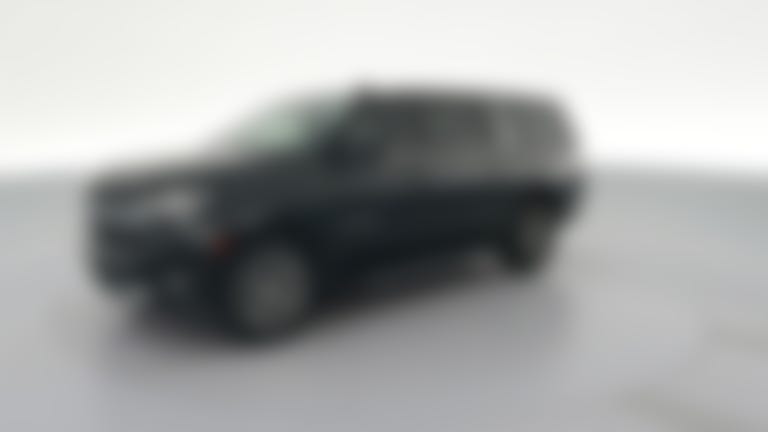 2022 Chevrolet Suburban vehicle photo