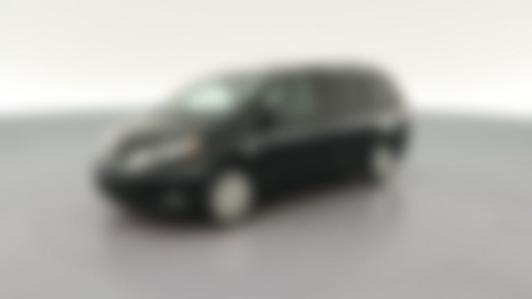 2015 Toyota Sienna vehicle photo
