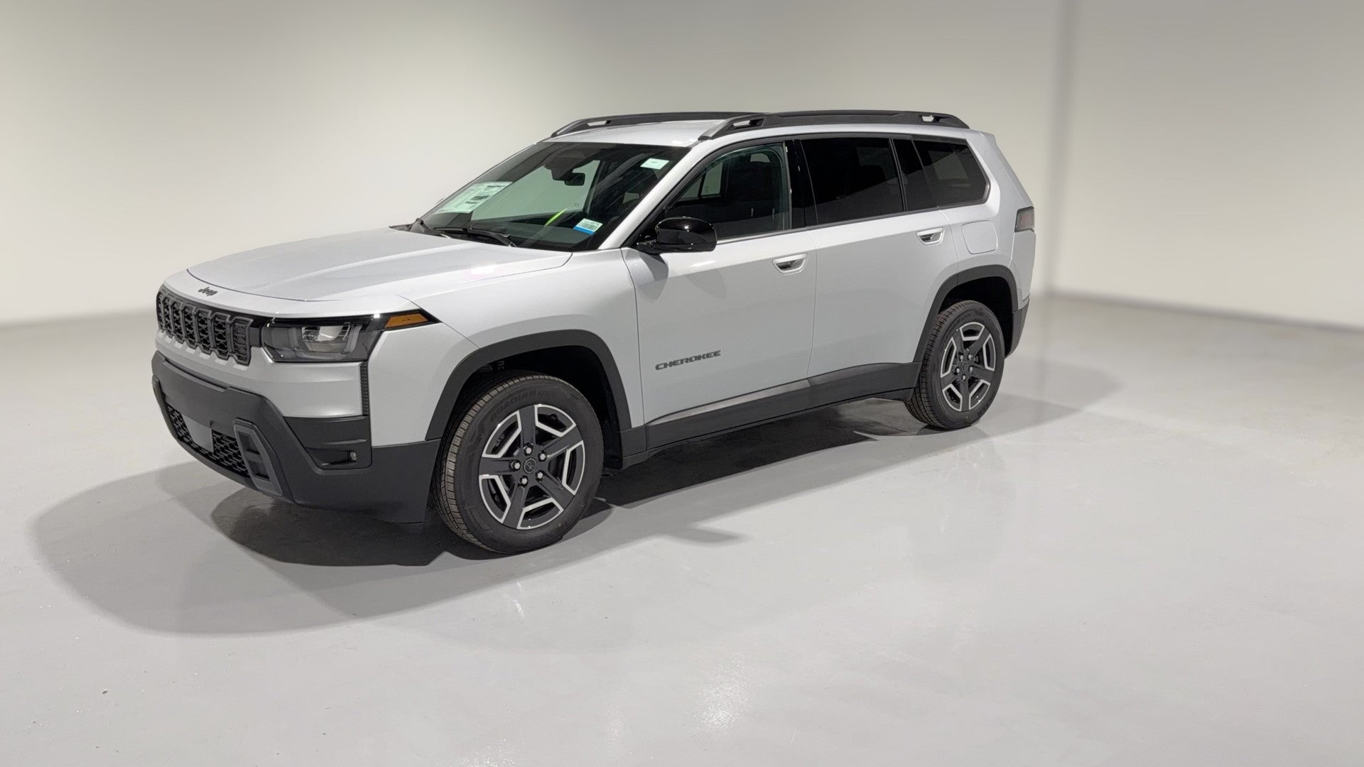 2026 Jeep Cherokee vehicle photo
