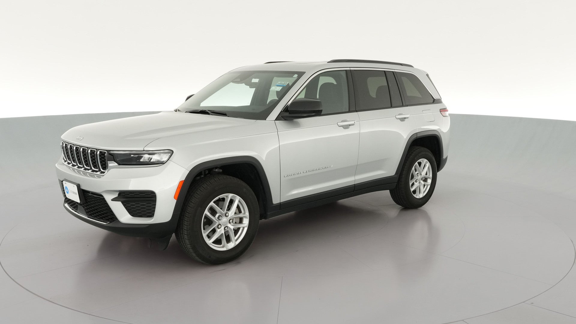 2025 Jeep Grand Cherokee vehicle photo