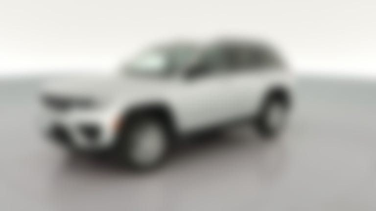 2025 Jeep Grand Cherokee vehicle photo