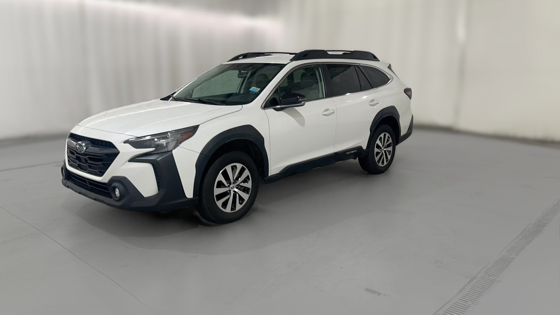 2024 Subaru Outback vehicle photo