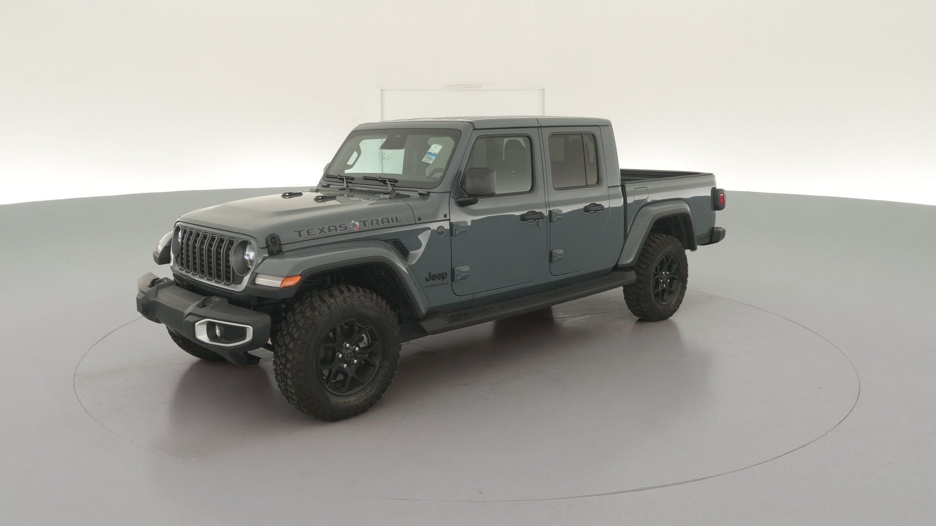 2026 Jeep Gladiator vehicle photo