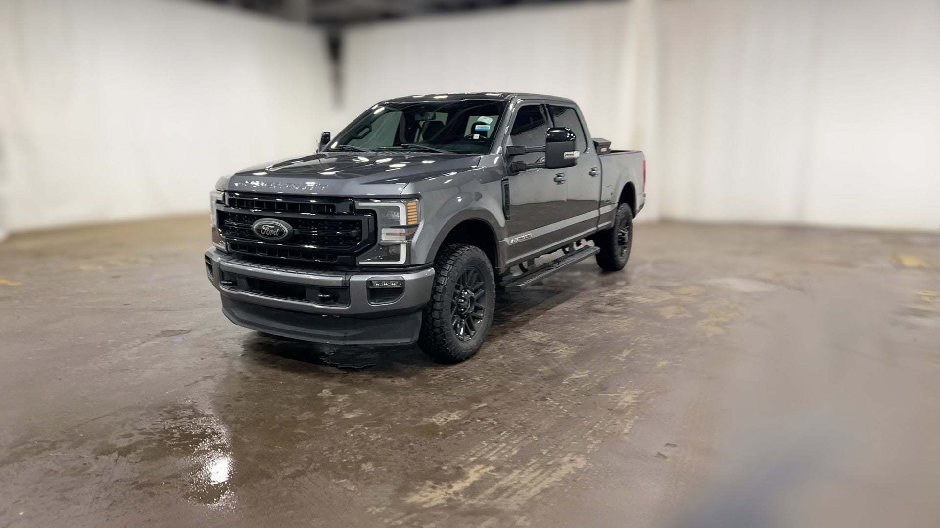 2022 Ford F250 Super Duty Crew Cab vehicle photo