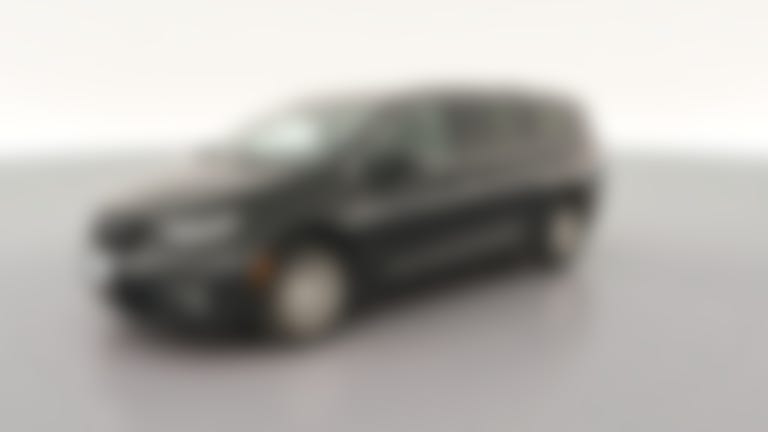 2025 Chrysler Pacifica vehicle photo