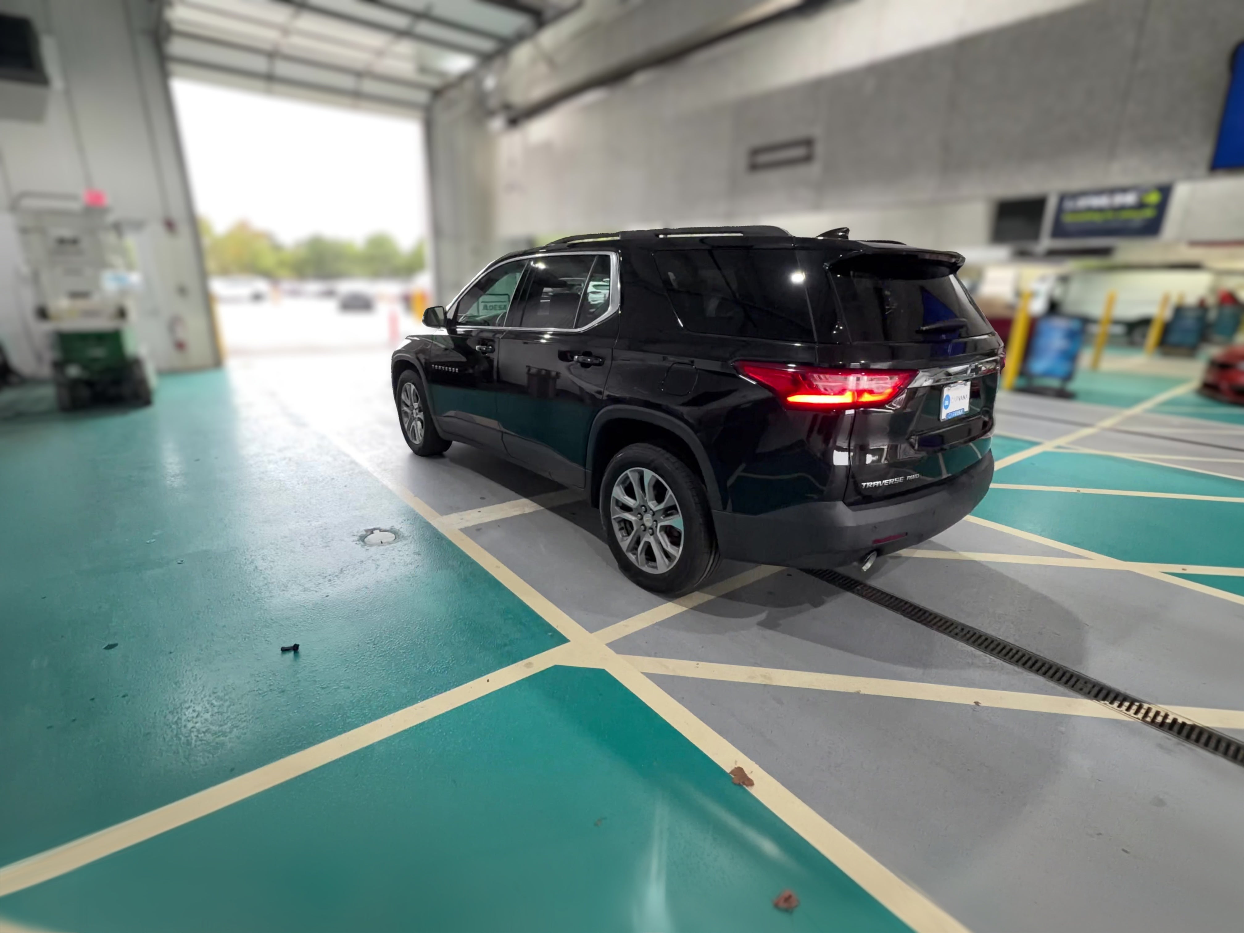 2021 Chevrolet Traverse 3LT - Photo 33