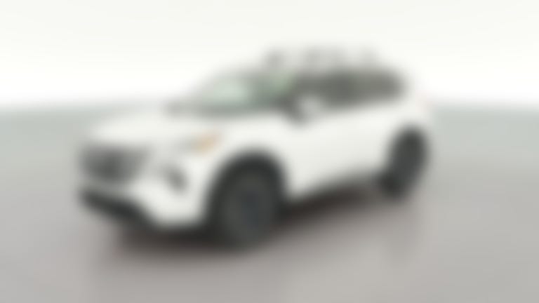 2025 Nissan Rogue vehicle photo