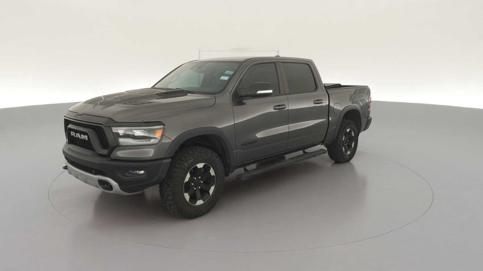 2022 Ram 1500 Crew Cab vehicle photo