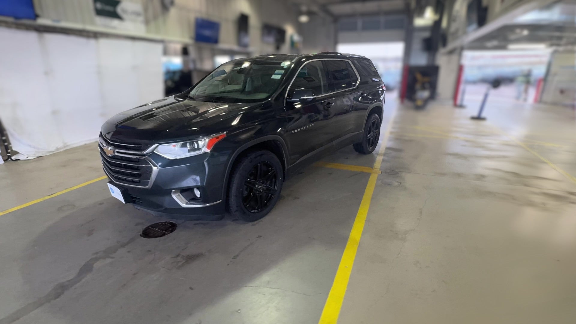 2018 Chevrolet Traverse vehicle photo