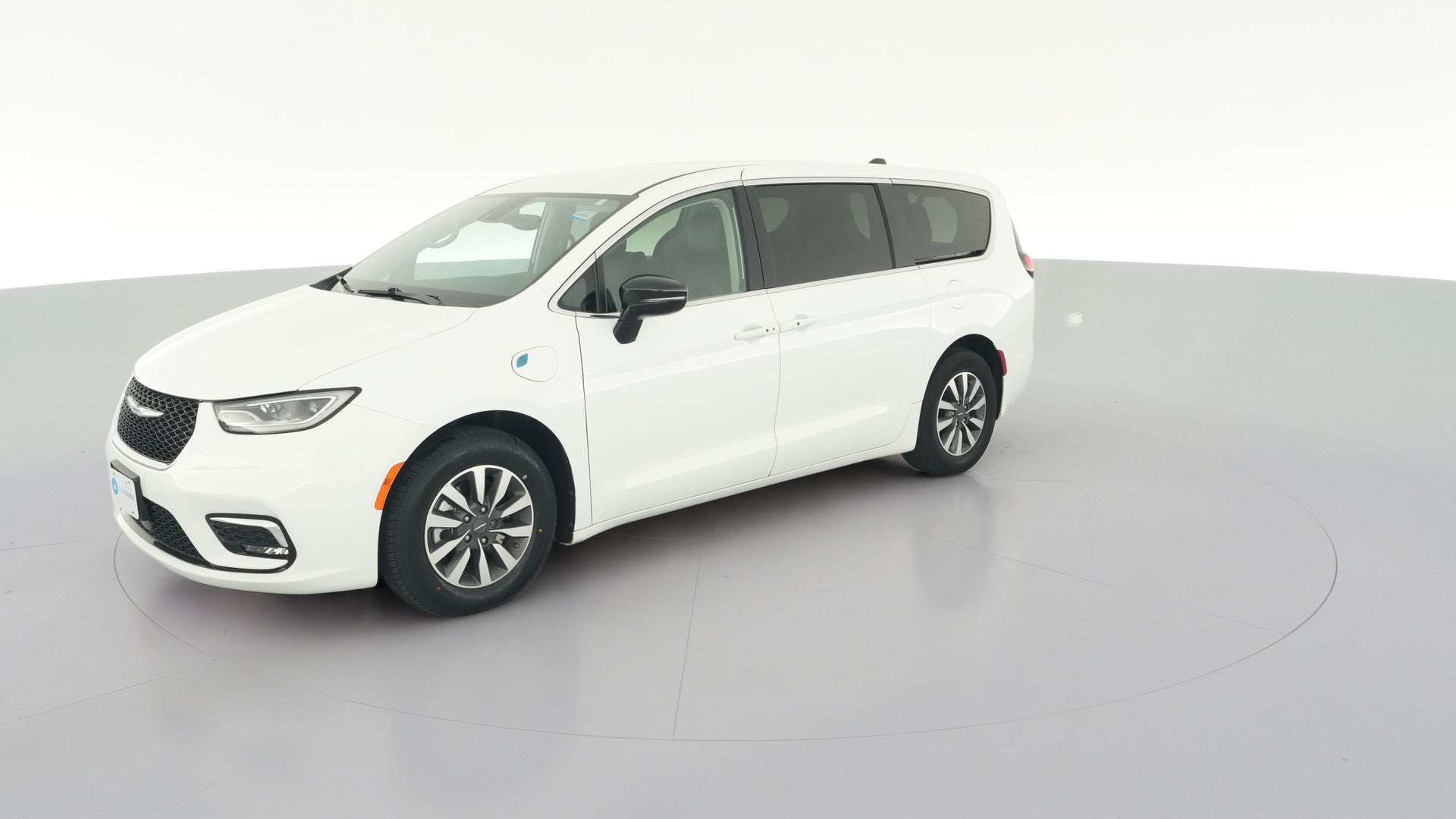 2024 Chrysler Pacifica Hybrid vehicle photo