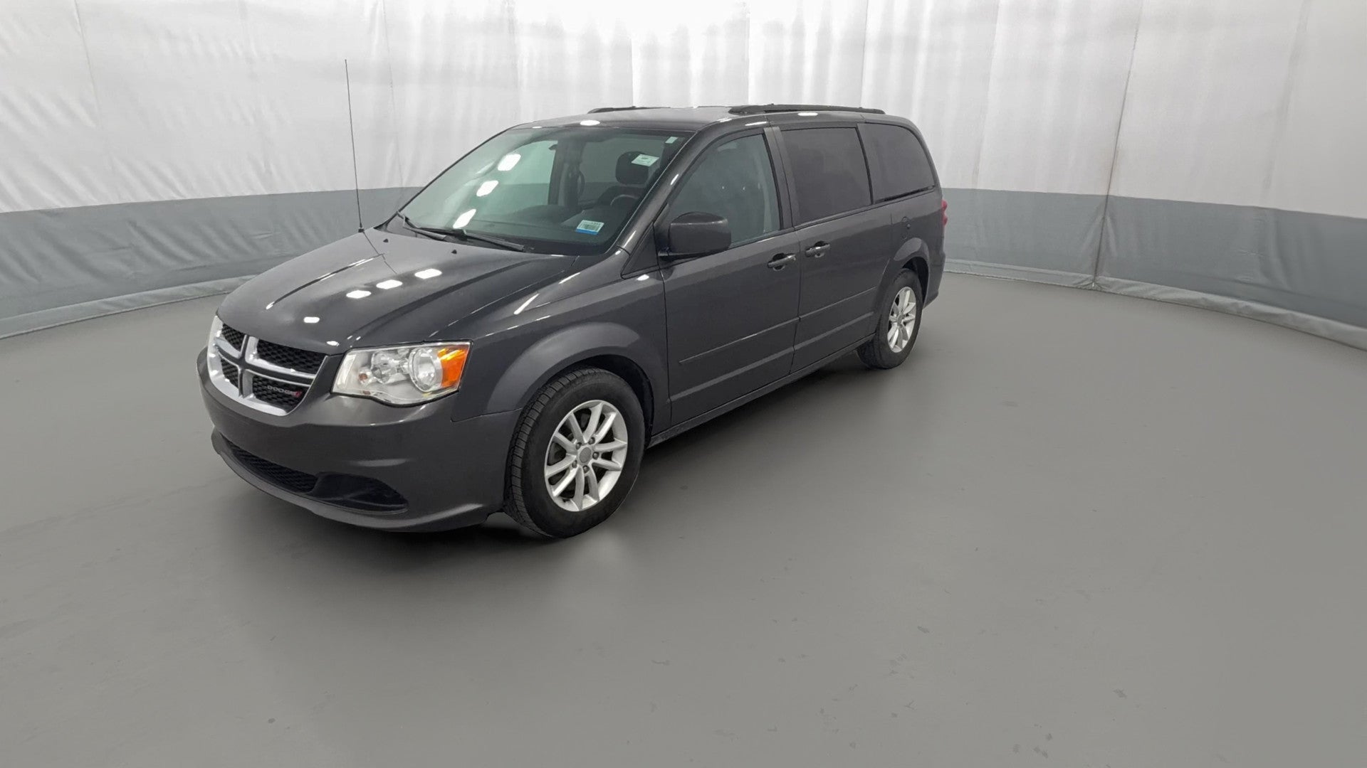 2016 Dodge Grand Caravan Passenger vehicle photo