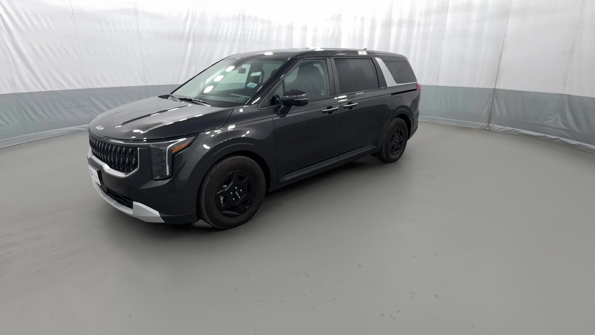 2026 Kia Carnival vehicle photo