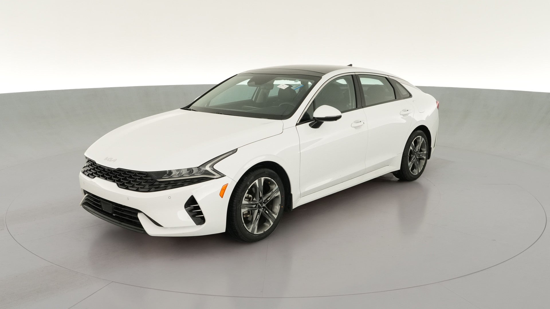 2024 Kia K5 vehicle photo