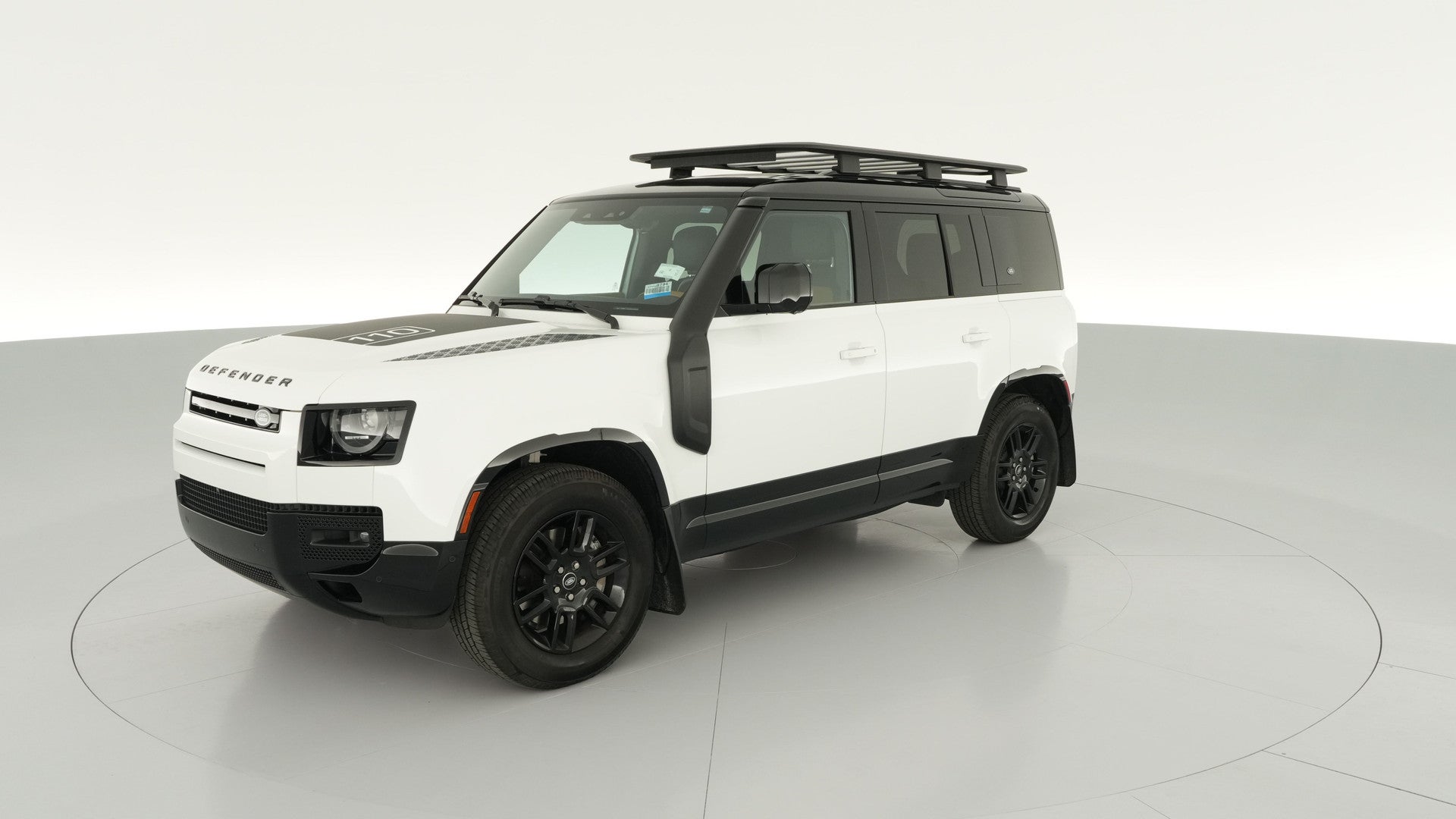 2024 Land Rover Defender 110 vehicle photo