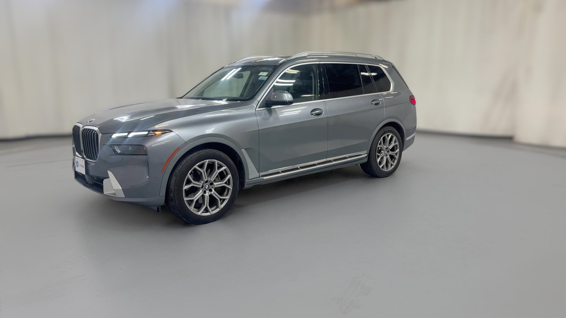 2024 BMW X7 vehicle photo