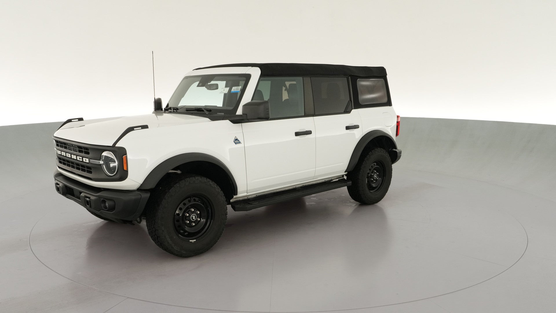2023 Ford Bronco vehicle photo