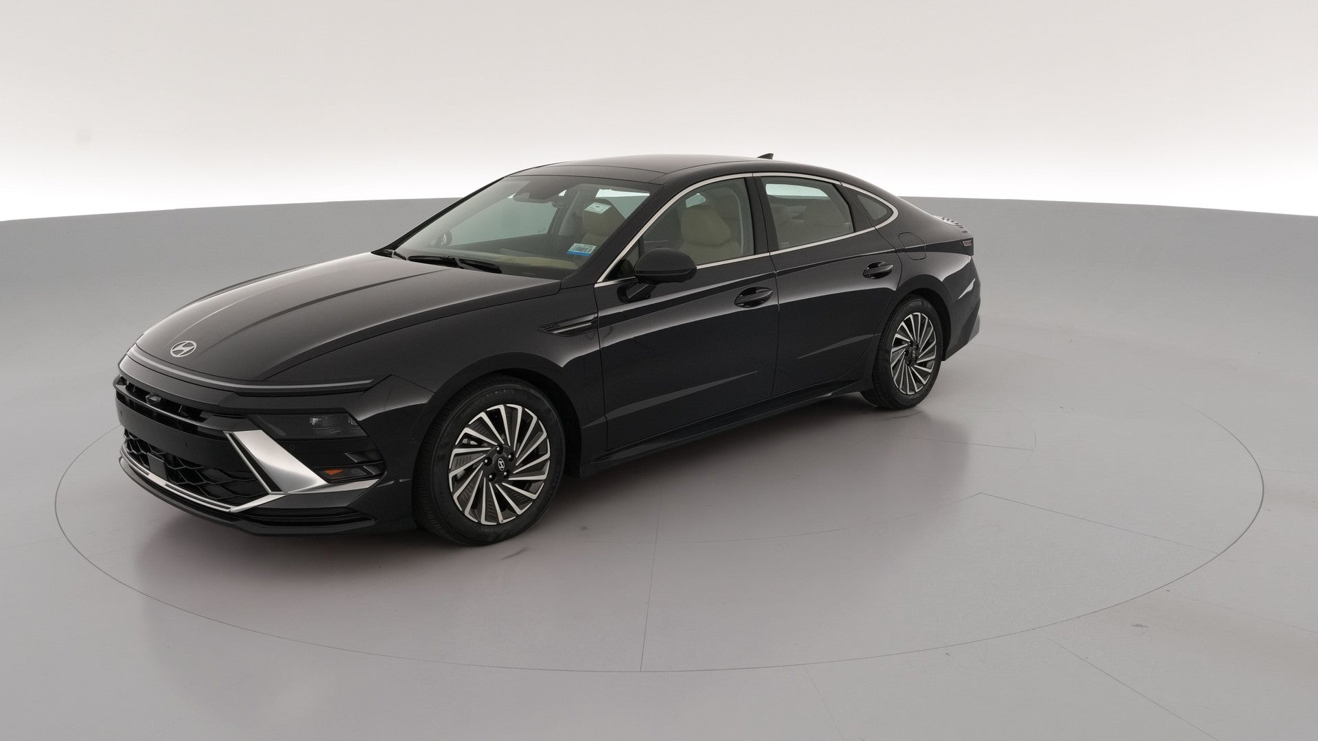 2024 Hyundai Sonata Hybrid vehicle photo