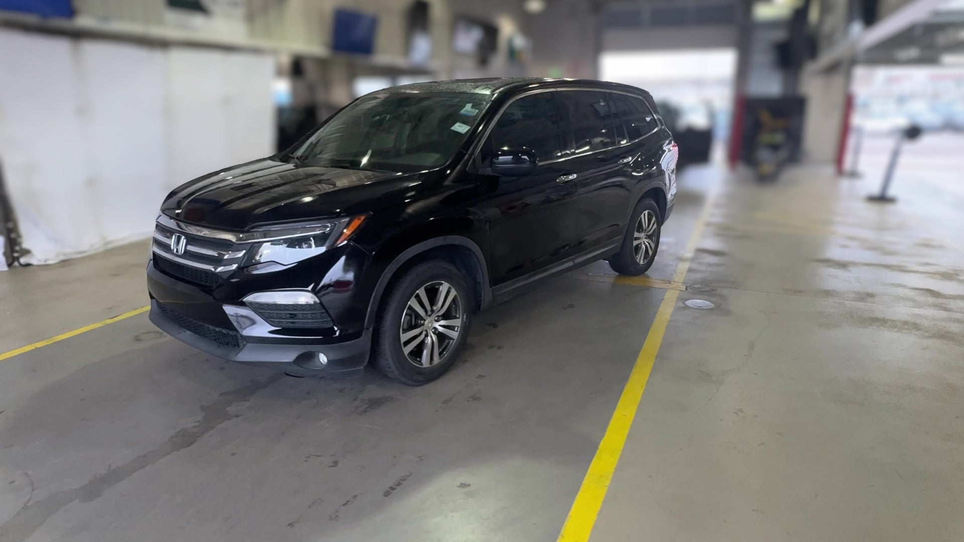 2016 Honda Pilot vehicle photo