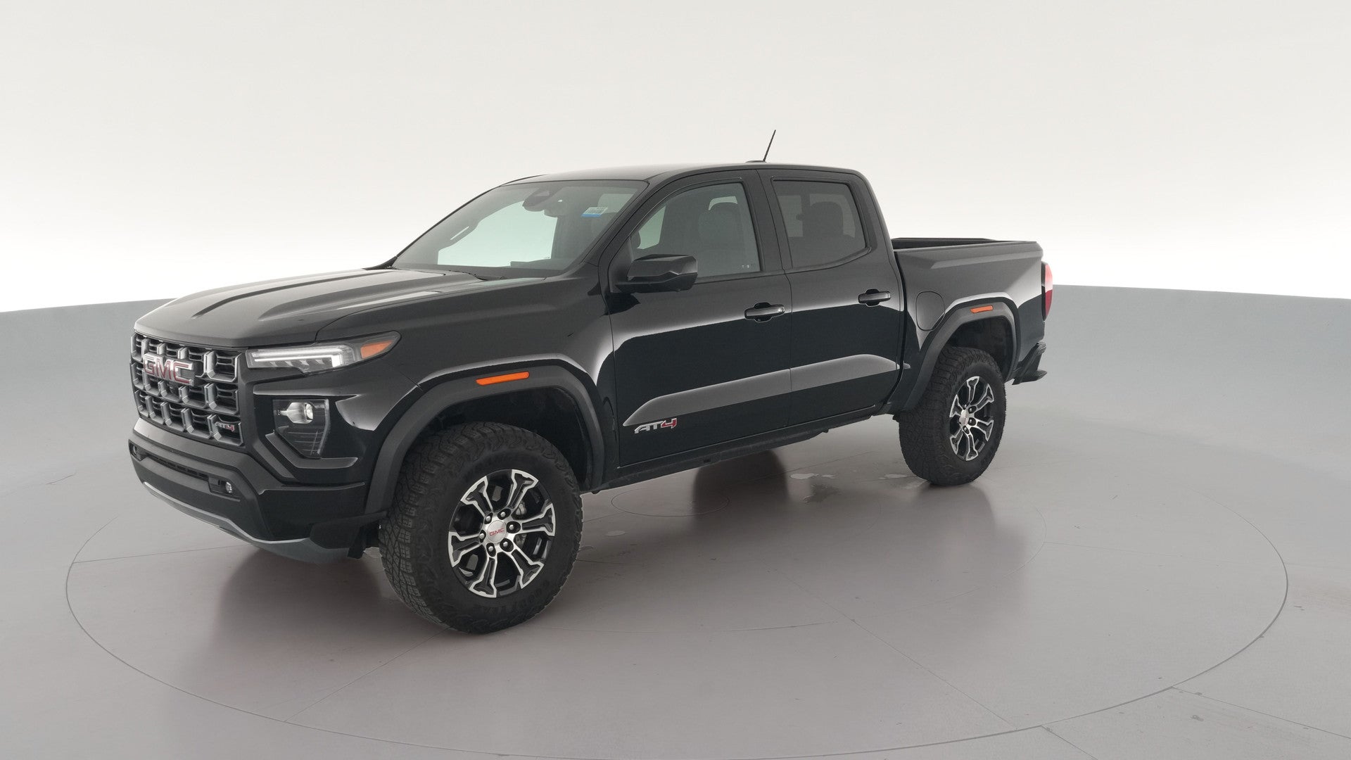 2024 GMC Canyon Crew Cab vehicle photo