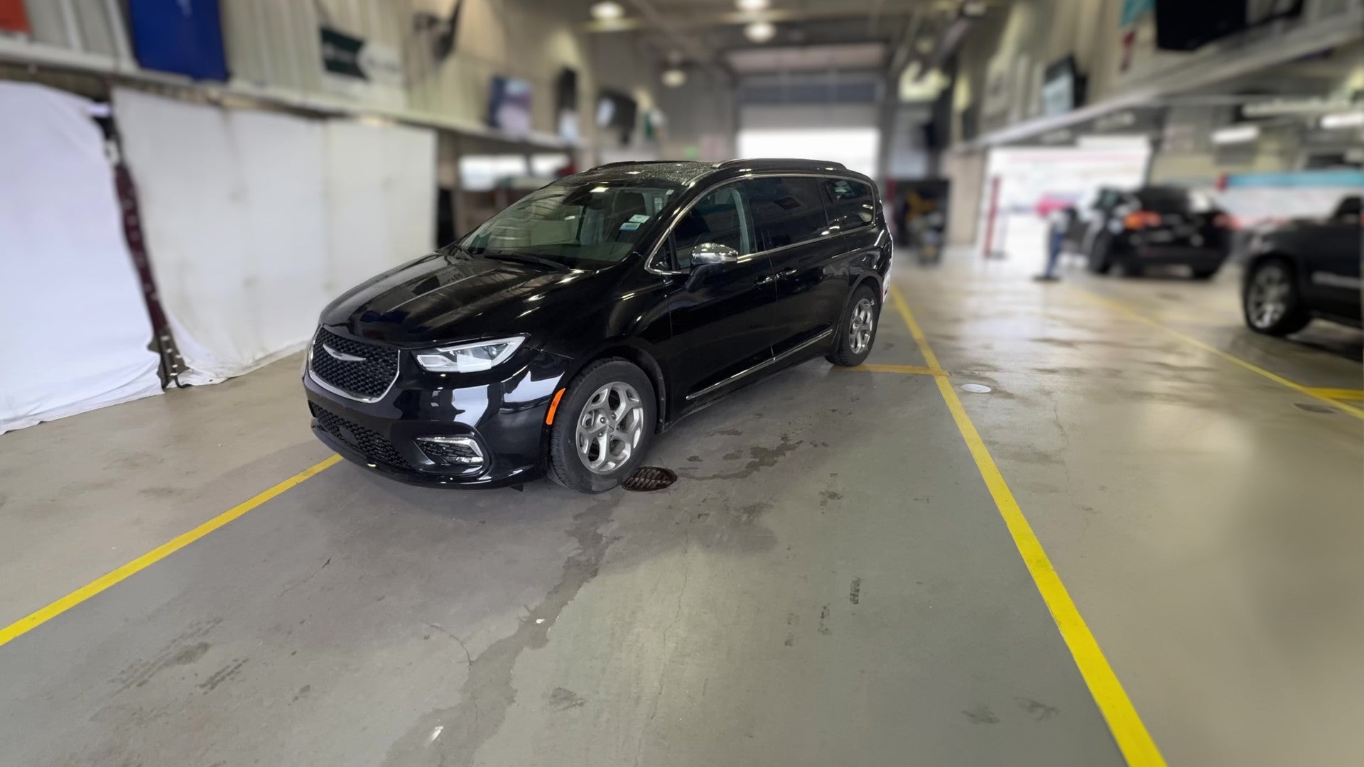 2022 Chrysler Pacifica vehicle photo