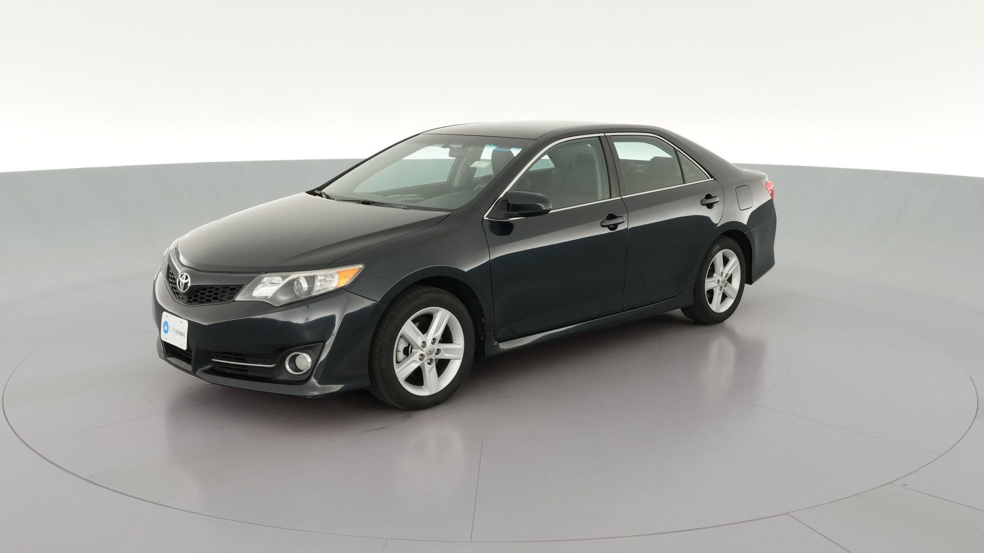 2012 Toyota Camry vehicle photo