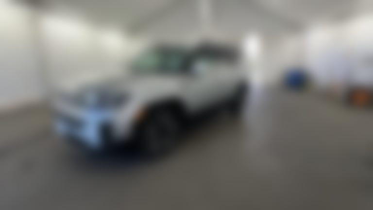 2025 Hyundai Santa Fe Hybrid vehicle photo