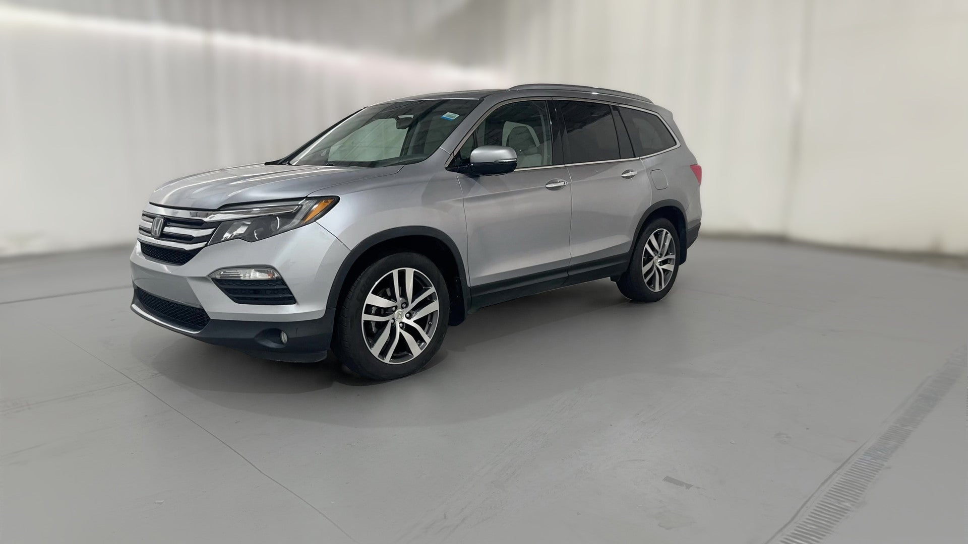 2016 Honda Pilot vehicle photo