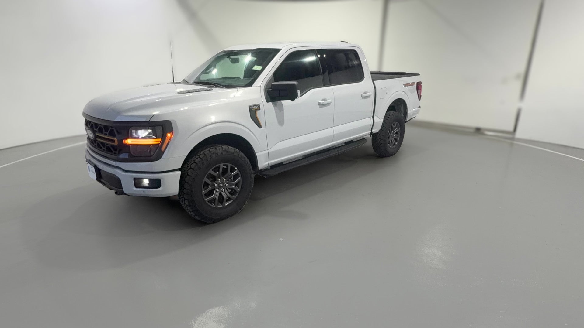 2025 Ford F150 SuperCrew Cab vehicle photo
