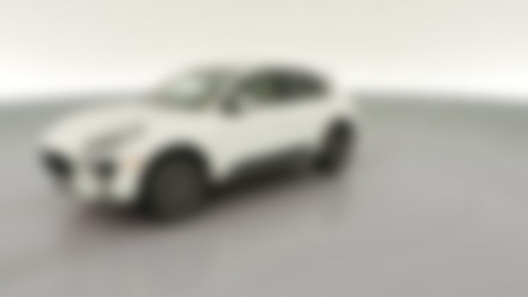 2016 Porsche Macan vehicle photo
