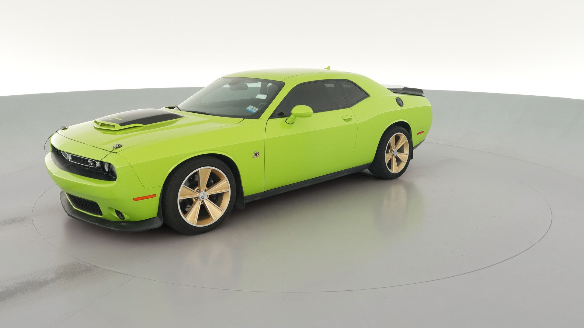 2015 Dodge Challenger vehicle photo