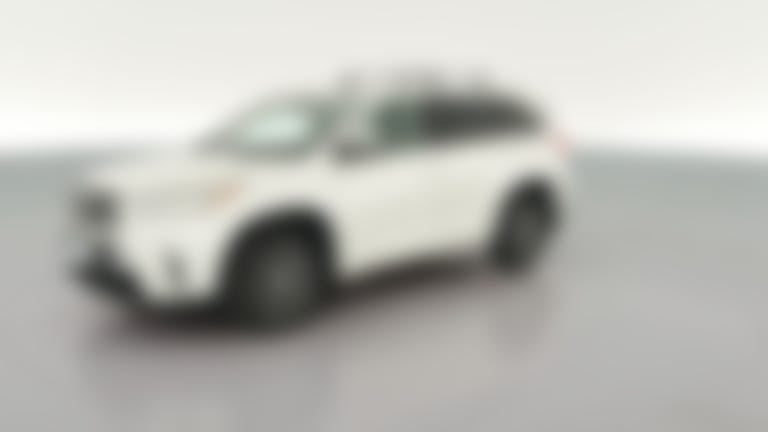 2018 Toyota Highlander vehicle photo