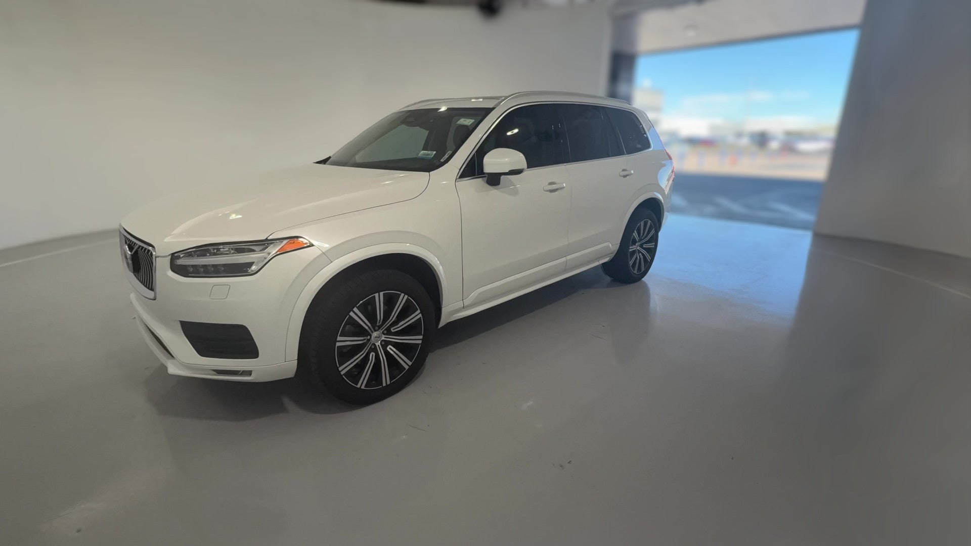 2023 Volvo XC90 vehicle photo