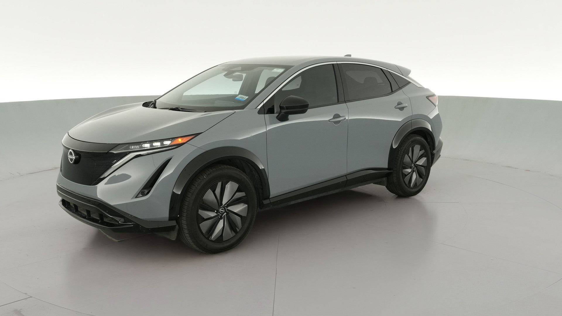 2024 Nissan ARIYA vehicle photo