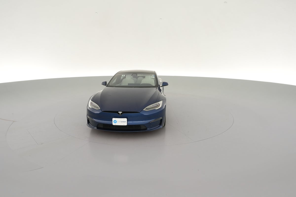 2022 Tesla Model S Long Range in Deep Blue Metallic — 360° view 1