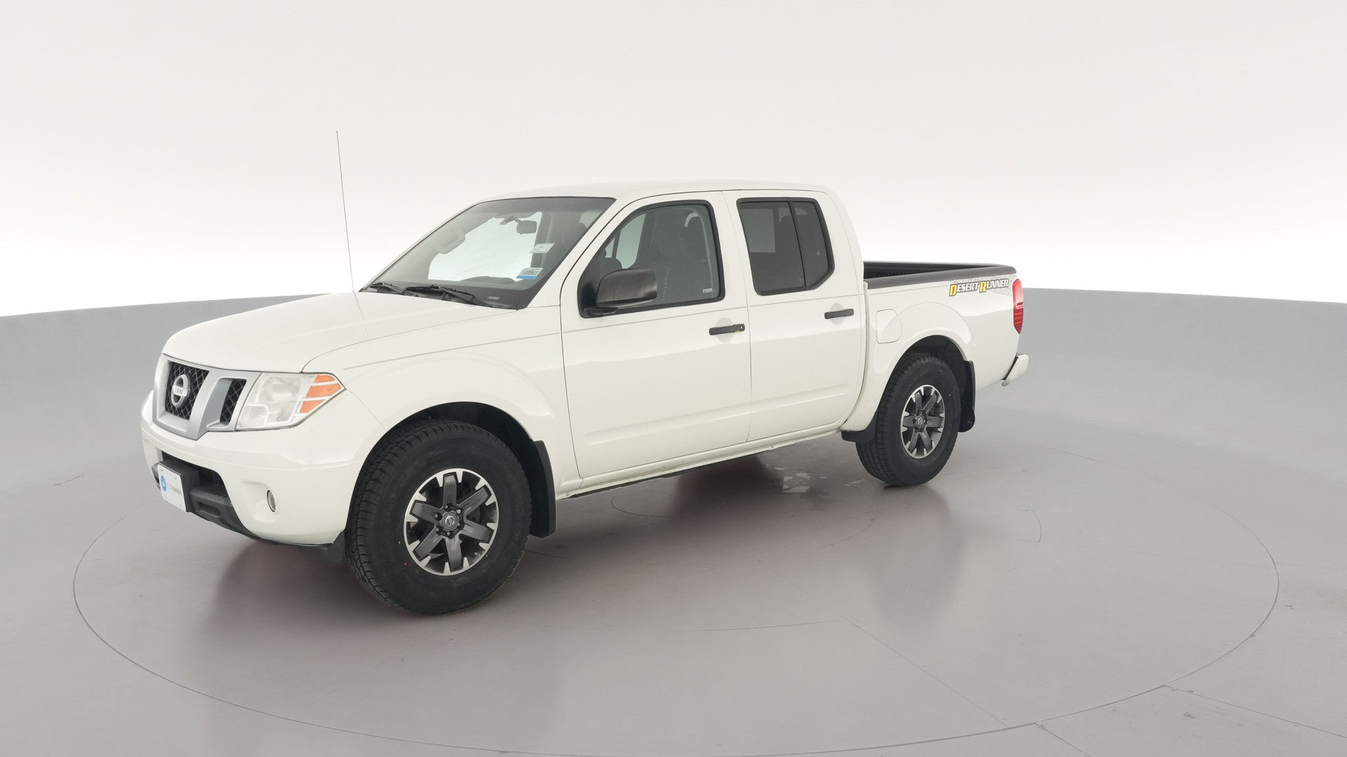 2019 Nissan Frontier Crew Cab vehicle photo